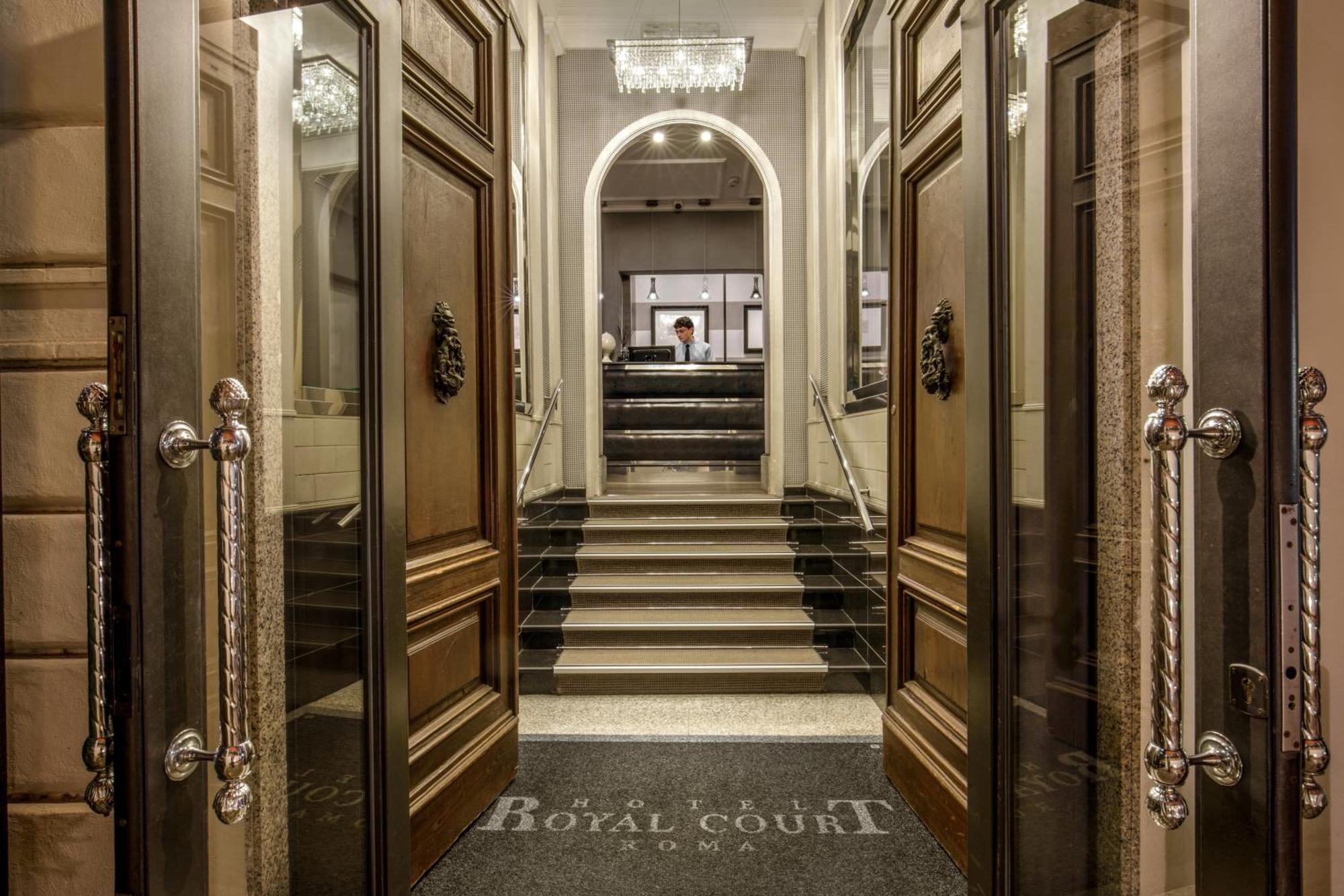 Hotel Royal Court Рим Экстерьер фото