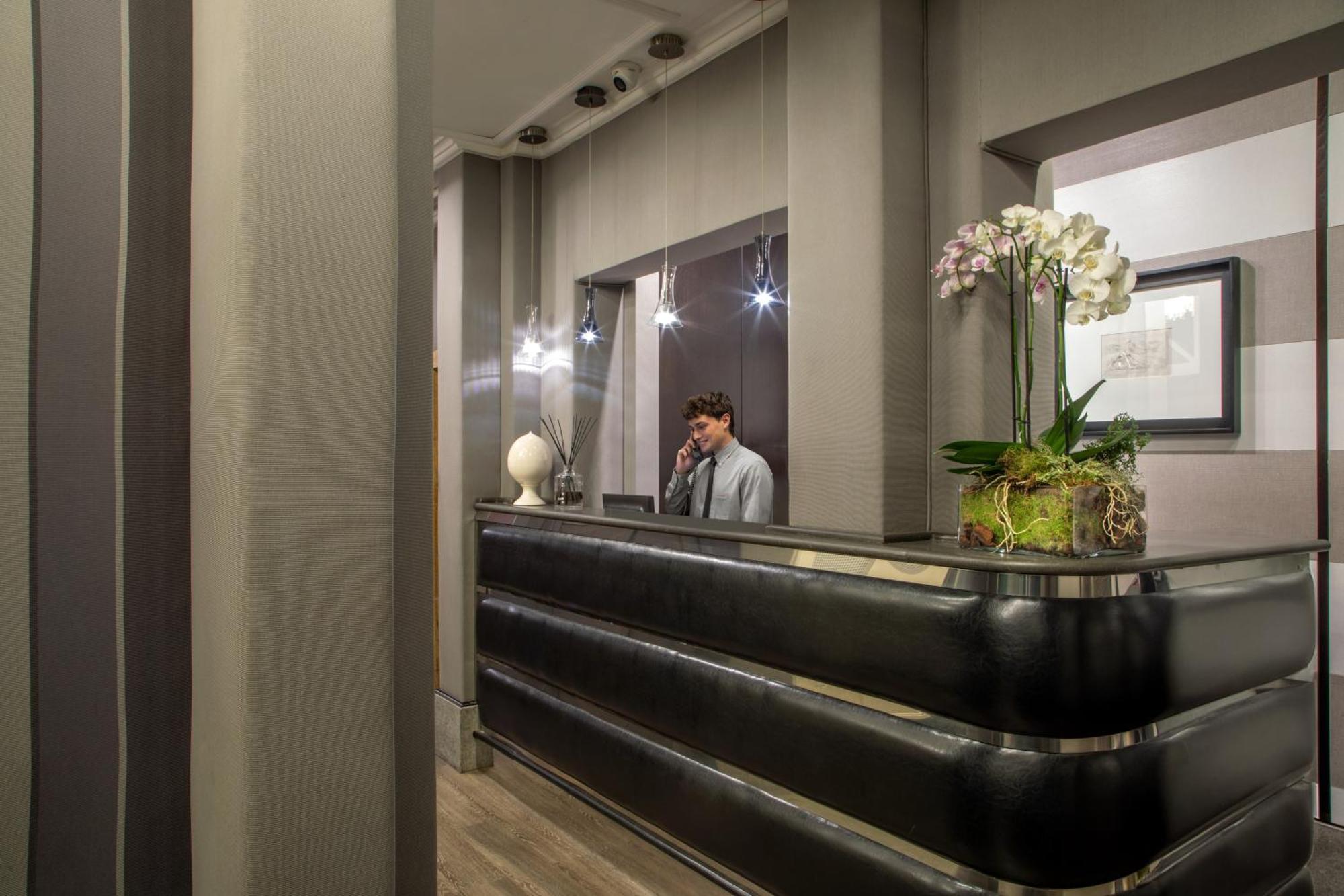 Hotel Royal Court Рим Экстерьер фото