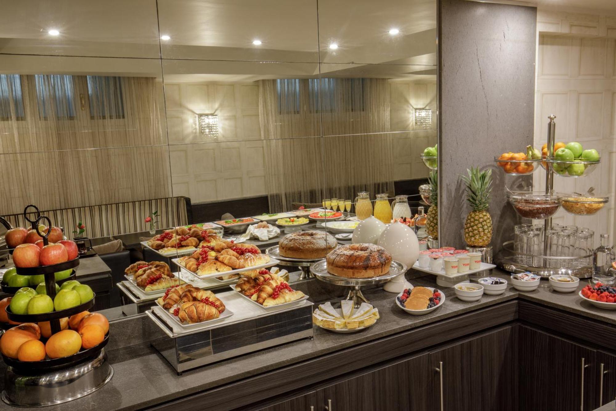 Hotel Royal Court Рим Экстерьер фото