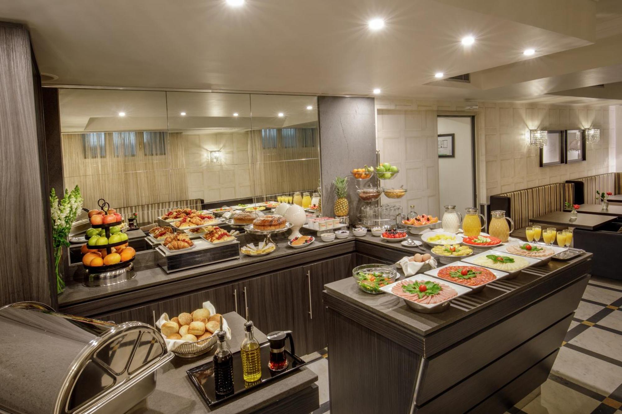 Hotel Royal Court Рим Экстерьер фото