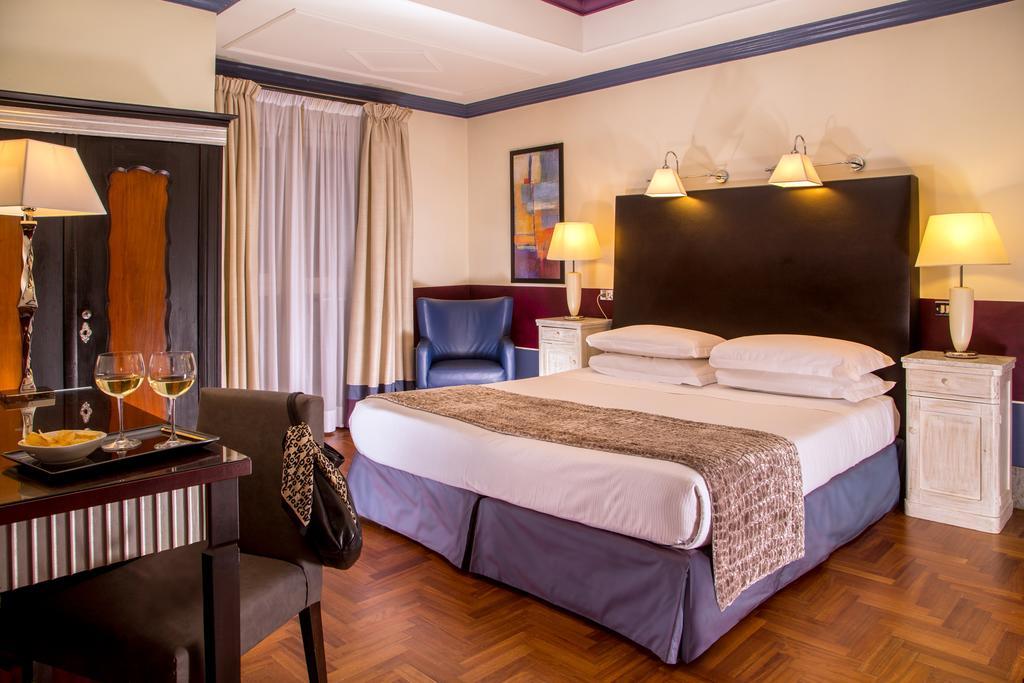 Hotel Royal Court Рим Экстерьер фото
